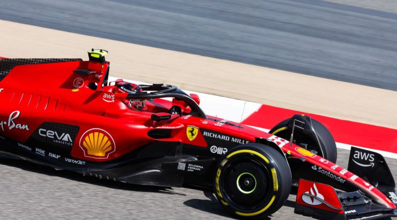 Távozásának bejelentése óta először tesztelt a Ferrarival Sainz